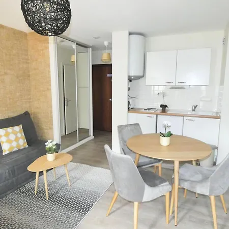 Le Chateau Durieux 2 - Coup De Coeur Pour Ce Joli Relooke ! Mae-6654 Aix-les-Bains