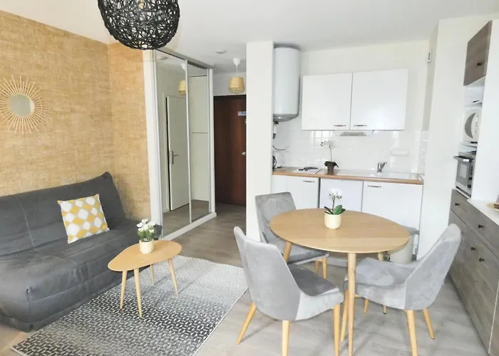 Le Chateau Durieux 2 - Coup De Coeur Pour Ce Joli Relooke ! Mae-6654 Aix-les-Bains